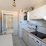 דירה Centre - Grand T3 Calme, Lumineux Avec Terrasse Et Parking, Proche Plages Et Commerces - Fr-1-420-8