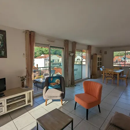 Centre - Grand T3 Calme, Lumineux Avec Terrasse Et Parking, Proche Plages Et Commerces - Fr-1-420-8 ארסשון