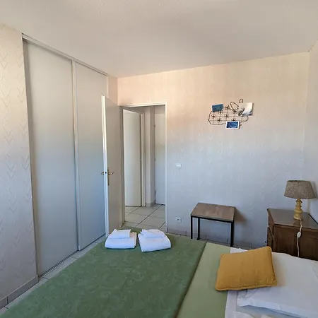 Centre - Grand T3 Calme, Lumineux Avec Terrasse Et Parking, Proche Plages Et Commerces - Fr-1-420-8 * Arcachon