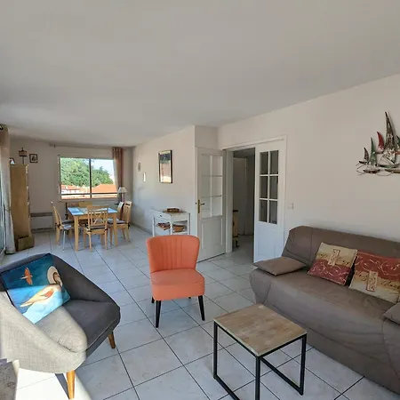 Centre - Grand T3 Calme, Lumineux Avec Terrasse Et Parking, Proche Plages Et Commerces - Fr-1-420-8 Apartman Arcachon